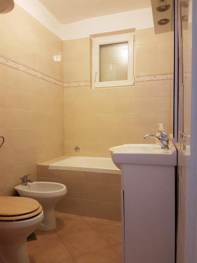 Apartmani Ljerka Малинска Экстерьер фото